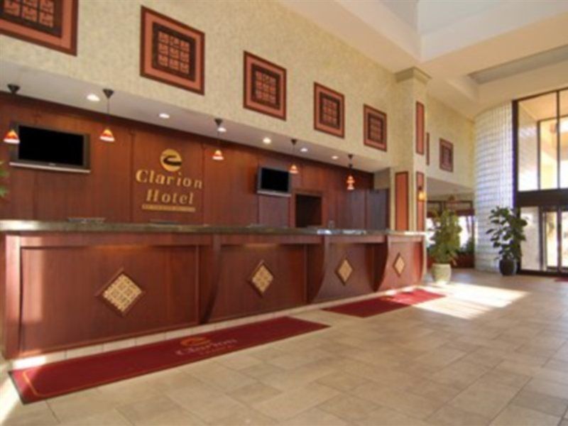 Quality Inn & Conference Center Tampa Zewnętrze zdjęcie